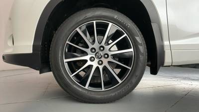 2019 TOYOTA KLUGER gallery