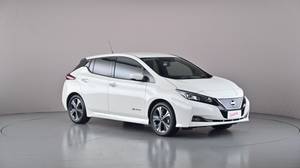 2022 NISSAN LEAF