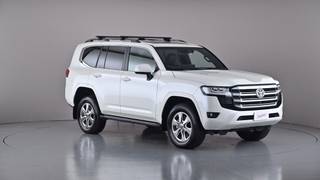 2025 TOYOTA LANDCRUISER