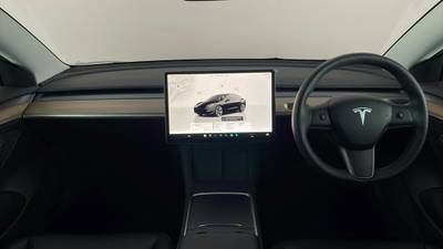 2023 TESLA MODEL 3 interior