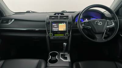 2015 TOYOTA CAMRY interior