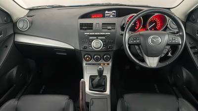 2010 Mazda 3 interior