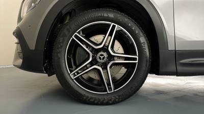 2020 MERCEDES-BENZ GLB gallery