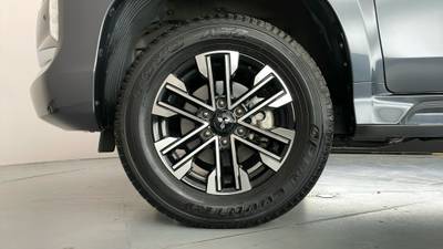 2022 MITSUBISHI PAJERO SPORT gallery