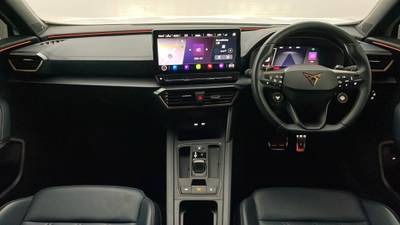 2024 CUPRA FORMENTOR interior