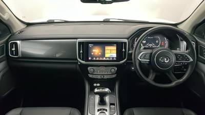 2023 GWM UTE interior