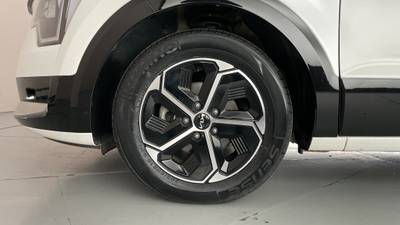 2023 KIA NIRO gallery