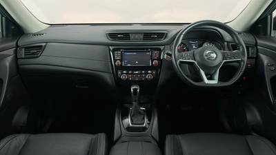 2020 NISSAN X-TRAIL interior