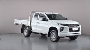 2022 MITSUBISHI TRITON