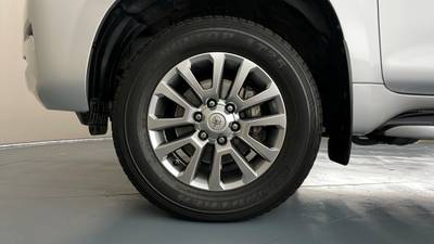 2020 TOYOTA LANDCRUISER PRADO gallery