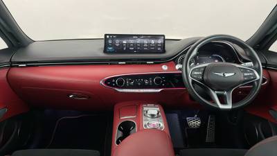 2024 GENESIS GV70 interior