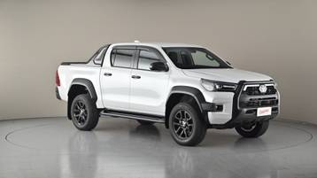 2022 TOYOTA HILUX