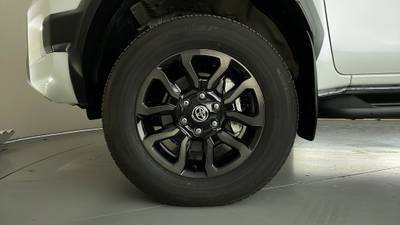 2022 TOYOTA HILUX gallery