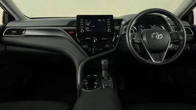 2022 TOYOTA CAMRY interior