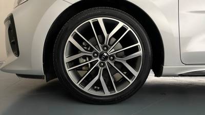 2019 KIA RIO gallery