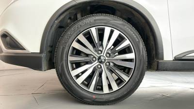 2020 MITSUBISHI OUTLANDER gallery