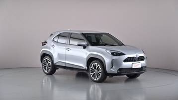 2022 TOYOTA YARIS CROSS