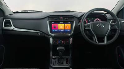 2021 LDV T60 interior