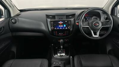 2023 NISSAN NAVARA interior