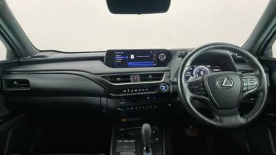 2021 LEXUS UX300E interior