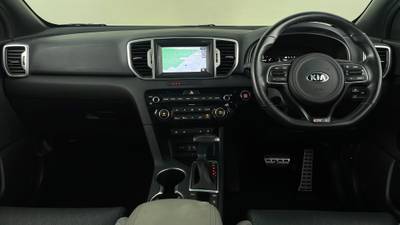 2018 KIA SPORTAGE interior