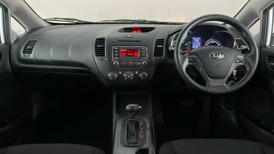 2015 KIA CERATO interior