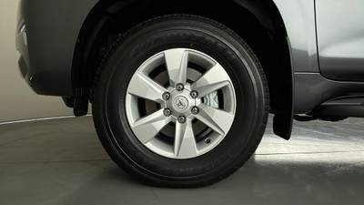 2023 TOYOTA LANDCRUISER PRADO gallery