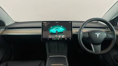 2022 TESLA MODEL 3 interior