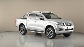 2017 NISSAN NAVARA