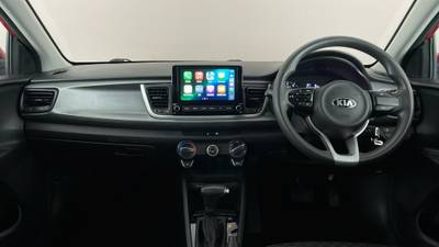 2021 KIA RIO interior