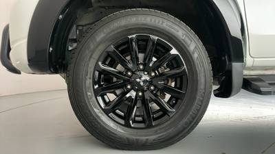 2017 MITSUBISHI TRITON gallery
