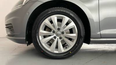 2019 VOLKSWAGEN GOLF gallery