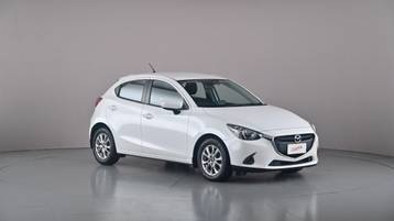 2016 MAZDA 2