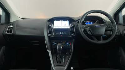 2016 FORD FOCUS interior
