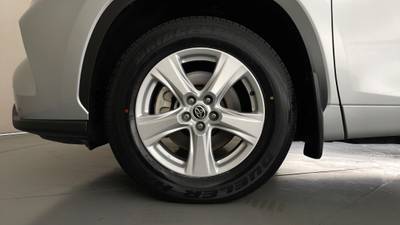 2021 TOYOTA KLUGER gallery