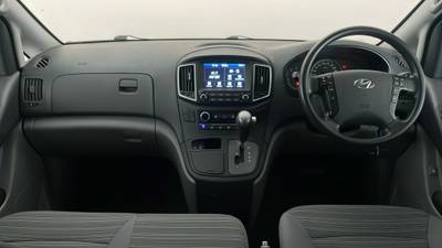 2020 Hyundai iLoad interior