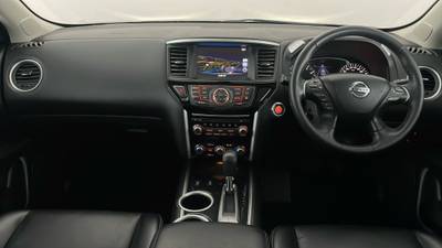 2019 NISSAN PATHFINDER interior