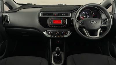 2015 KIA RIO interior