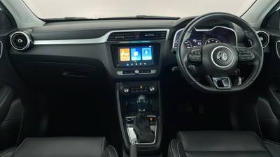 2023 MG ZS interior