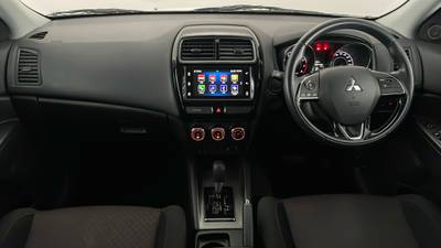 2019 MITSUBISHI ASX interior