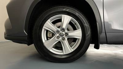 2023 TOYOTA KLUGER gallery