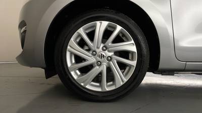 2021 SUZUKI SWIFT gallery