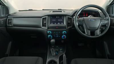 2022 FORD RANGER interior