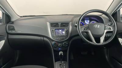 2019 HYUNDAI ACCENT interior