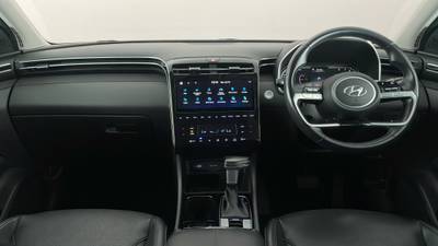2021 Hyundai Tucson interior