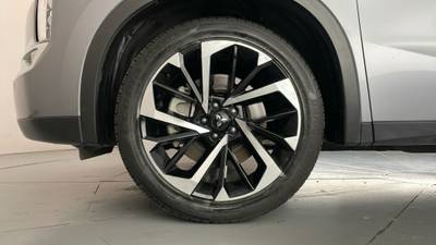 2023 MITSUBISHI OUTLANDER gallery