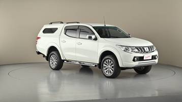 2016 MITSUBISHI TRITON
