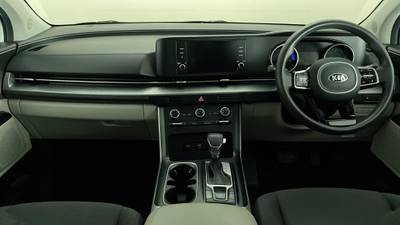 2020 KIA CARNIVAL interior