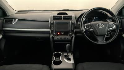 2016 TOYOTA CAMRY interior