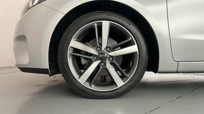2017 Kia Cerato gallery